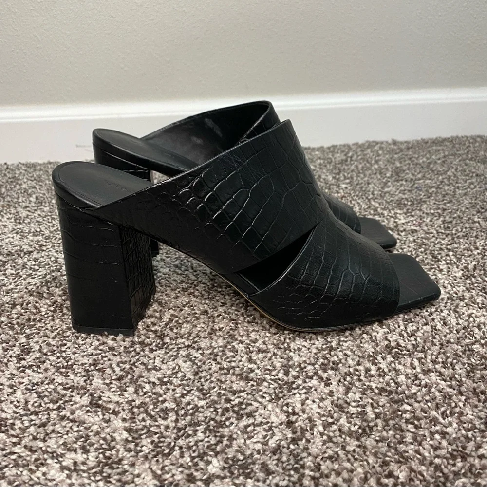 Vince Nelda Cutout Croceffect Leather‎ Black Square Heels Sandals Women’s 10
